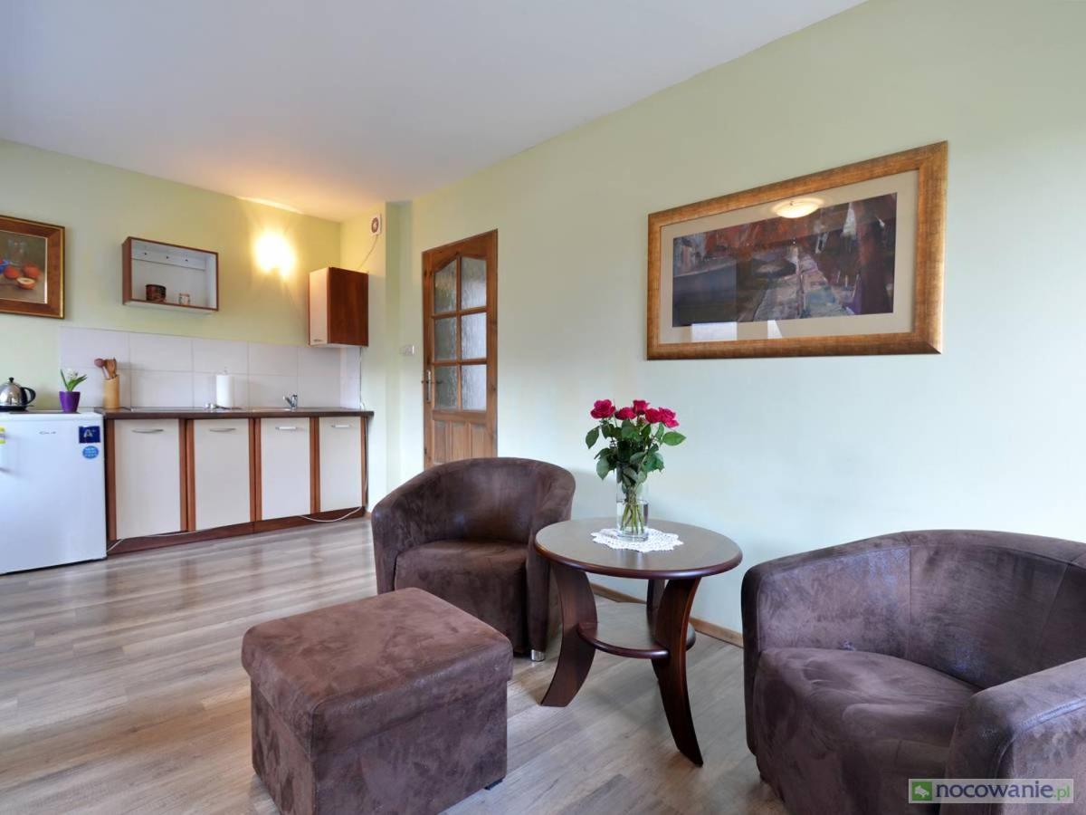 Noce I Dnie - Apartamenty I Pokoje Kazimierz Dolny Bagian luar foto